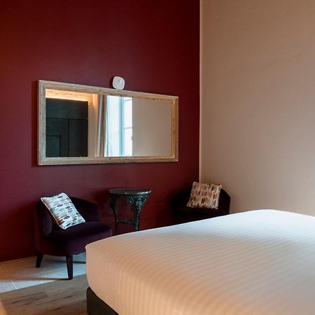 Pavillon Suite & Apartments Пескиера дел Гарда Екстериор снимка