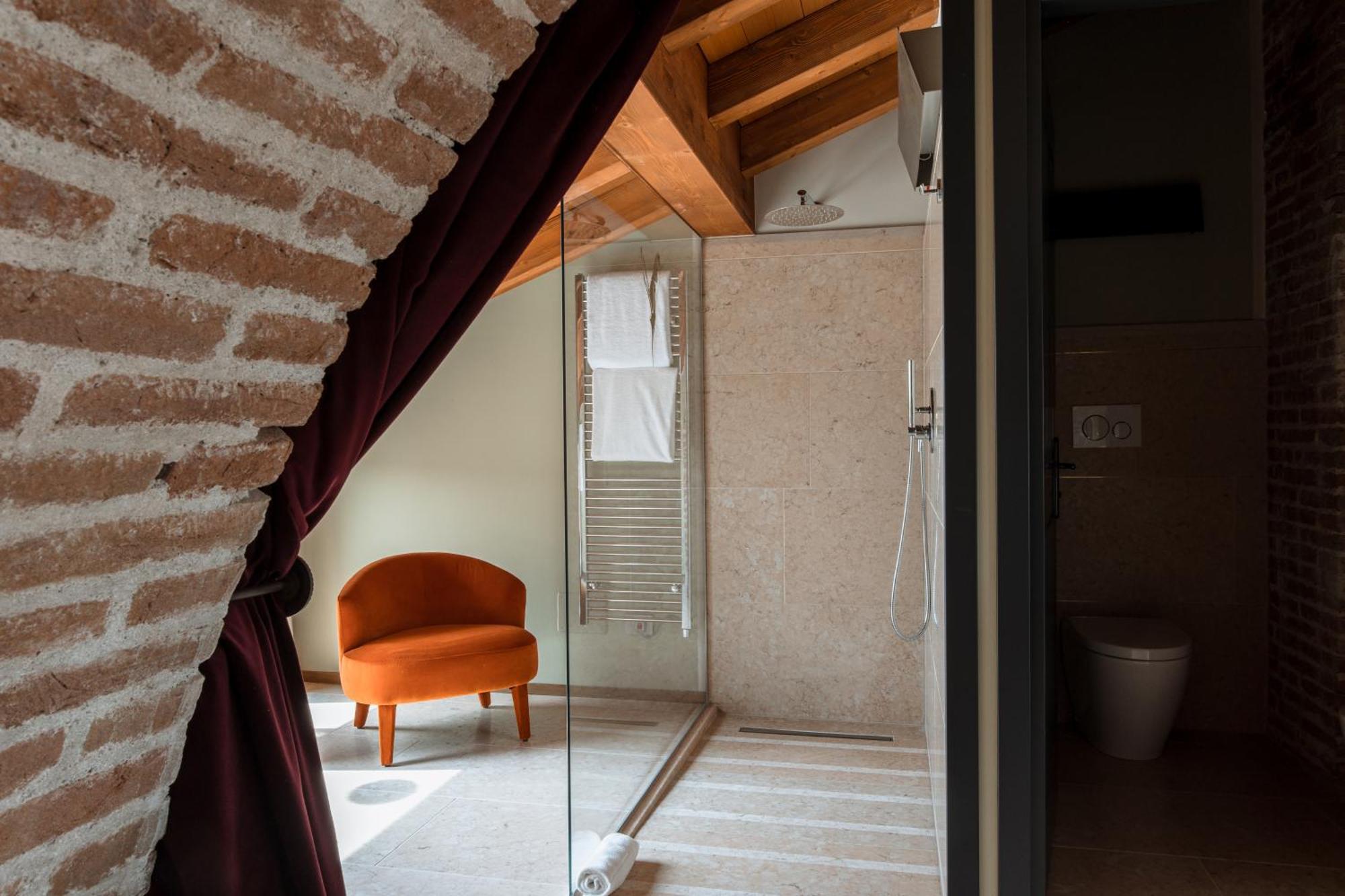 Pavillon Suite & Apartments Пескиера дел Гарда Екстериор снимка
